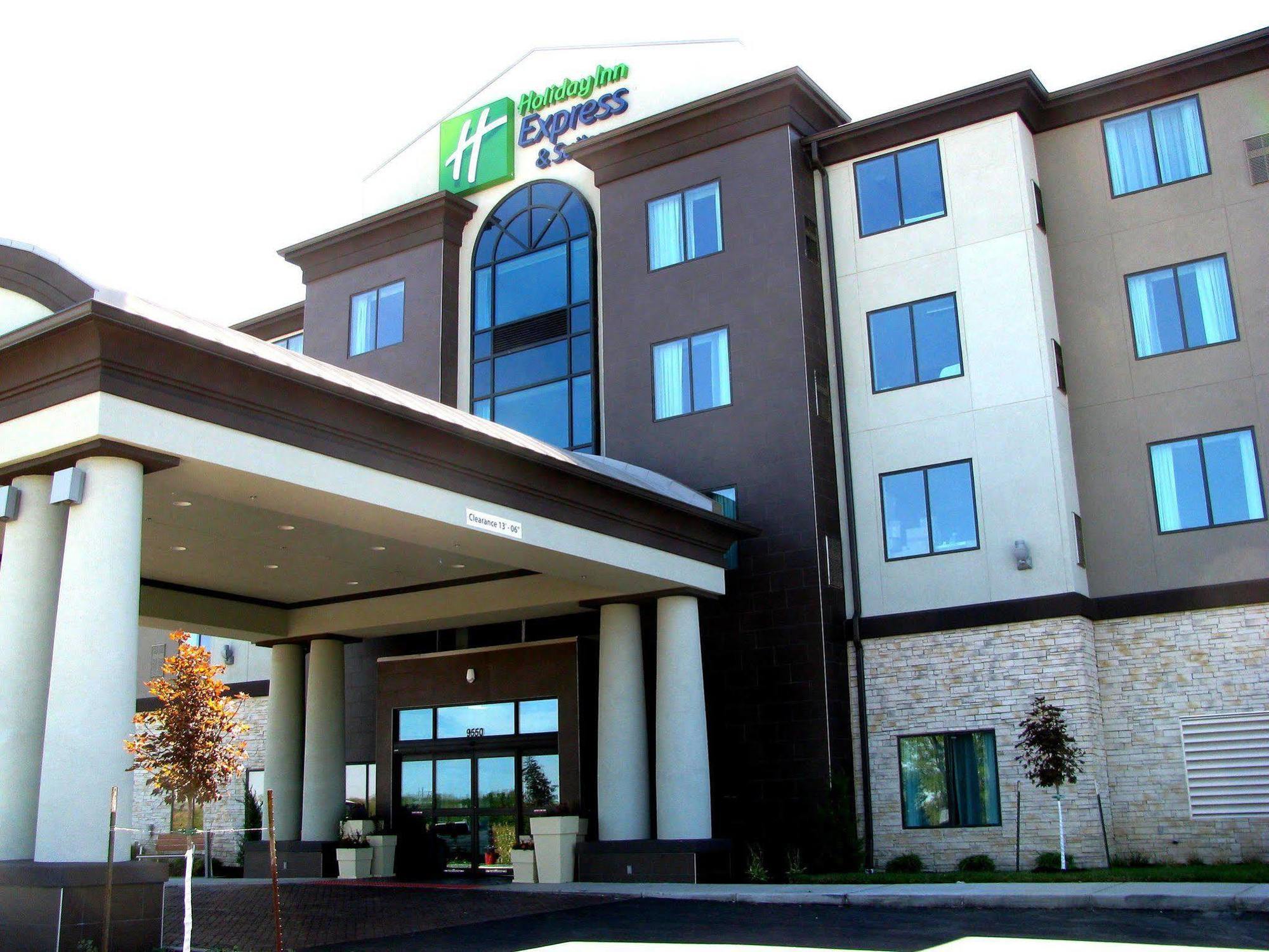 Holiday Inn Express Hotel & Suites North Kansas City By Ihg Extérieur photo