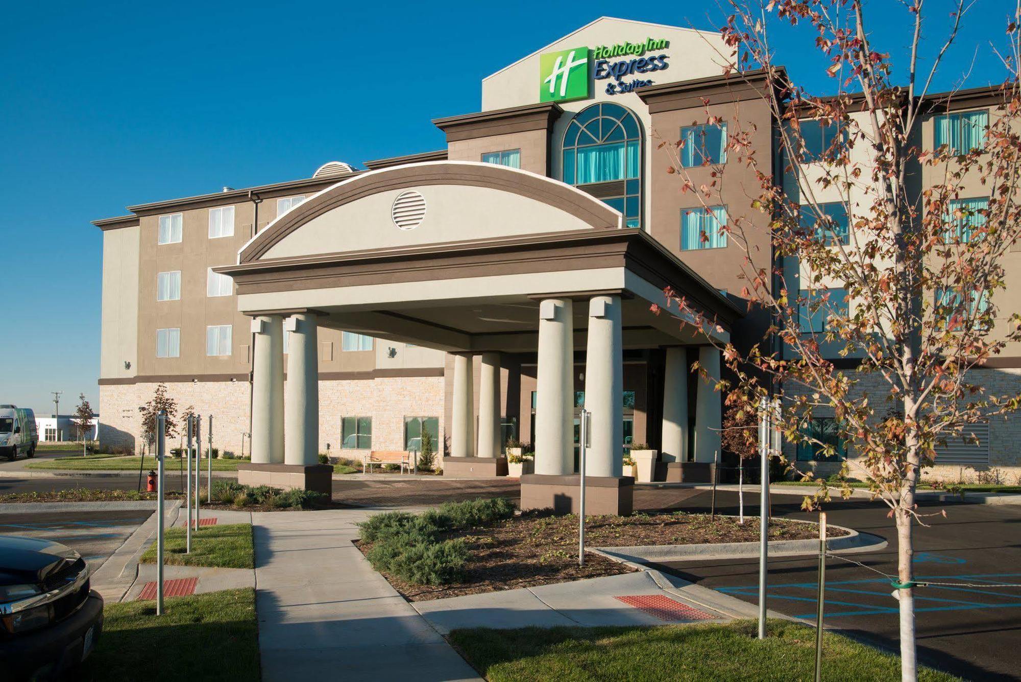 Holiday Inn Express Hotel & Suites North Kansas City By Ihg Extérieur photo