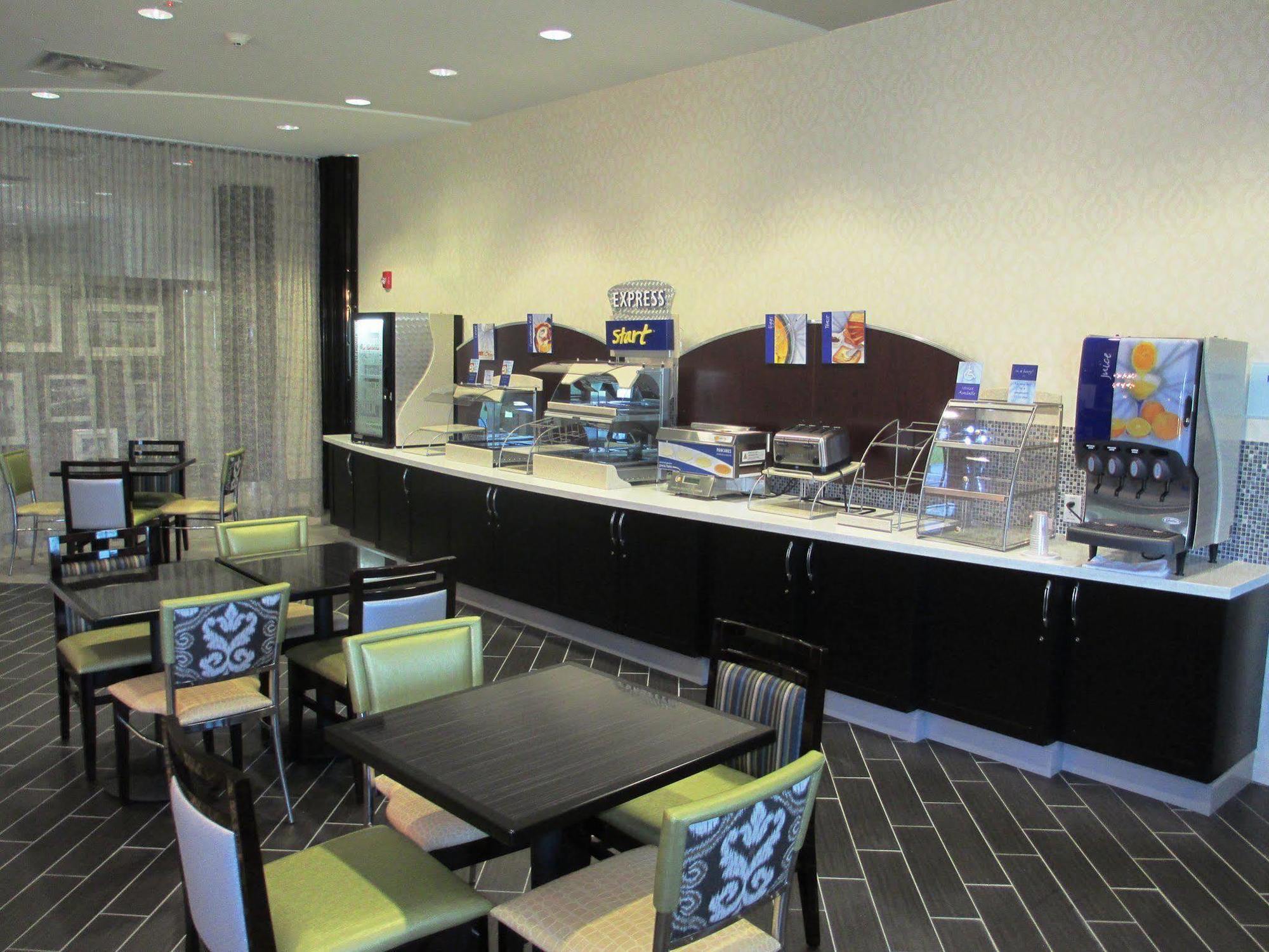 Holiday Inn Express Hotel & Suites North Kansas City By Ihg Extérieur photo