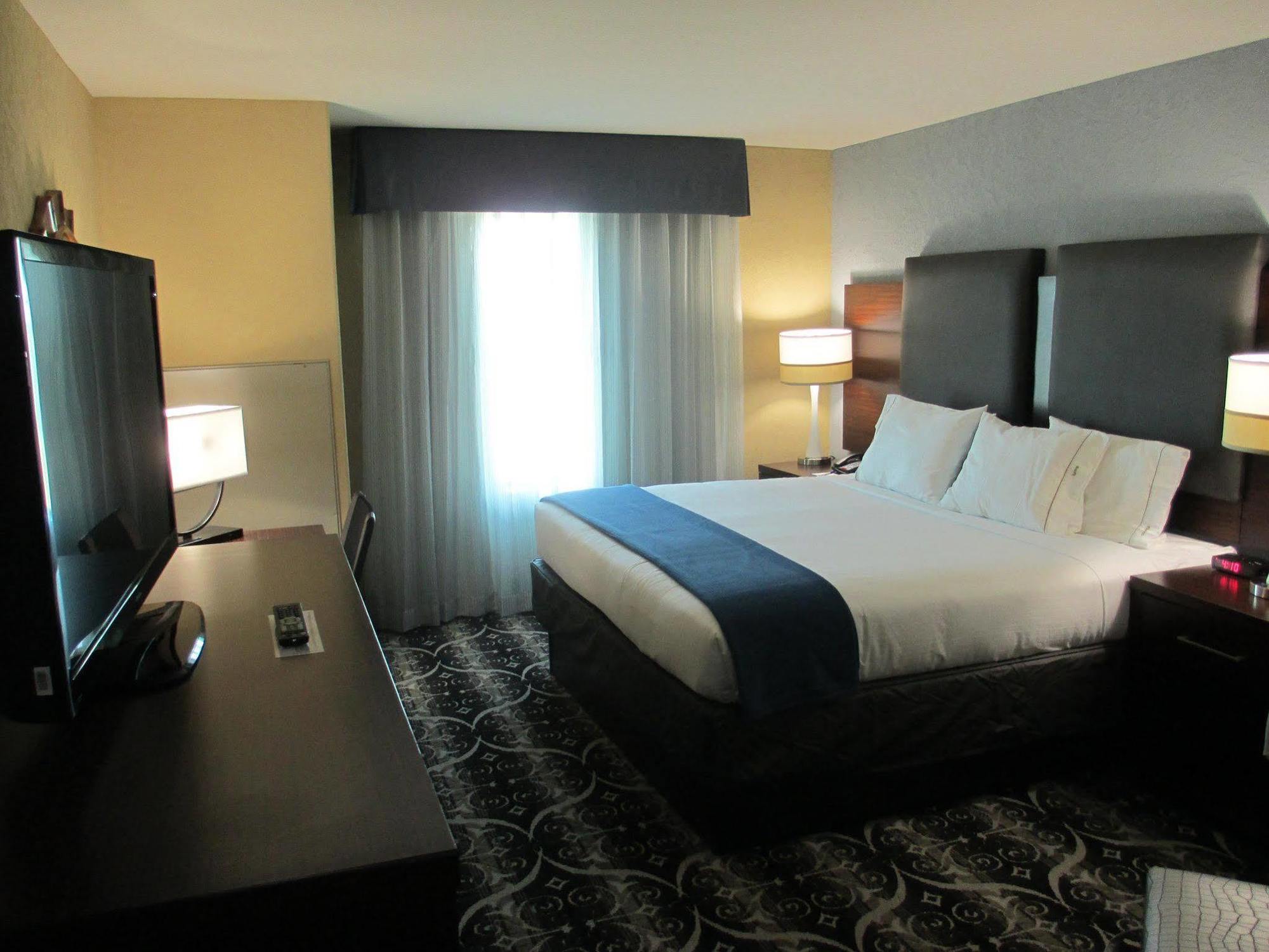 Holiday Inn Express Hotel & Suites North Kansas City By Ihg Extérieur photo