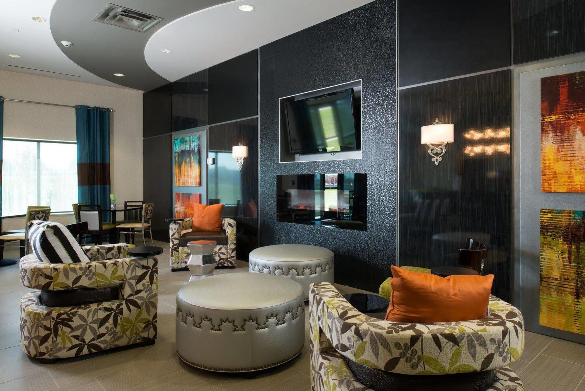 Holiday Inn Express Hotel & Suites North Kansas City By Ihg Extérieur photo