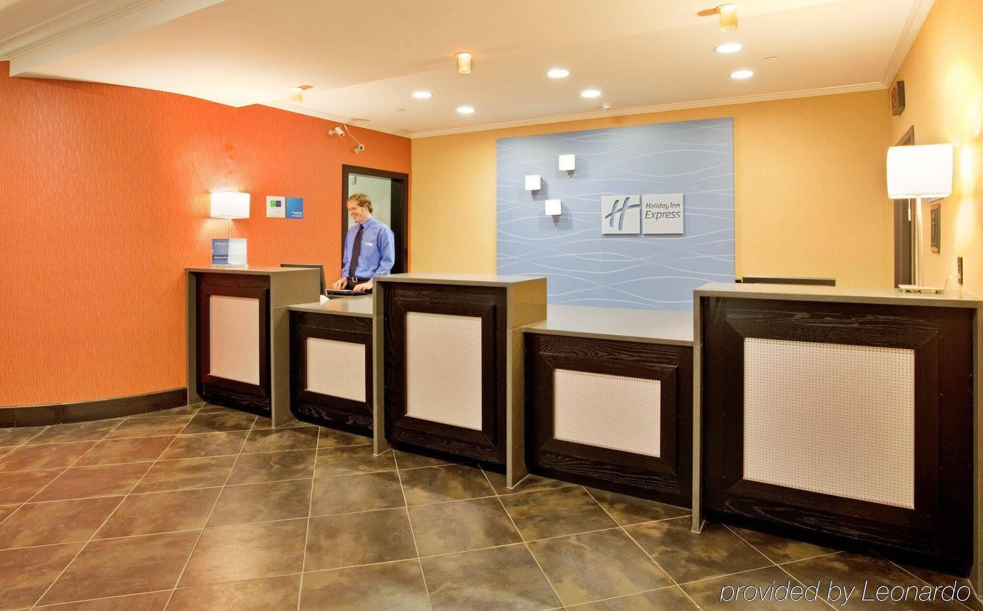 Holiday Inn Express Hotel & Suites North Kansas City By Ihg Extérieur photo