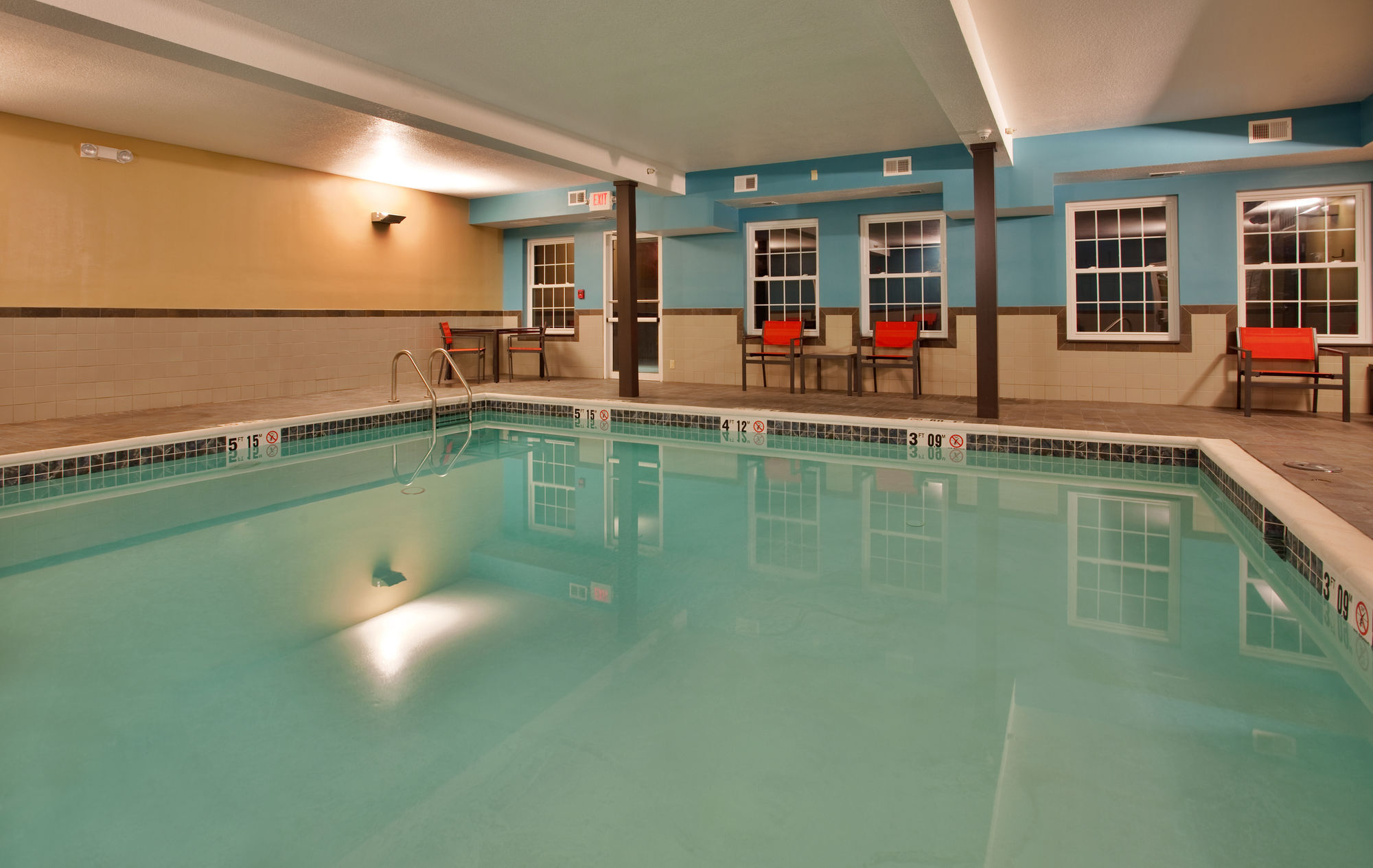Holiday Inn Express Hotel & Suites North Kansas City By Ihg Extérieur photo