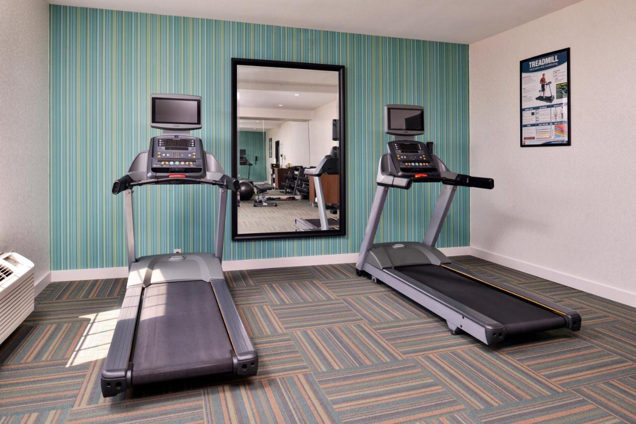 Holiday Inn Express Hotel & Suites North Kansas City By Ihg Extérieur photo