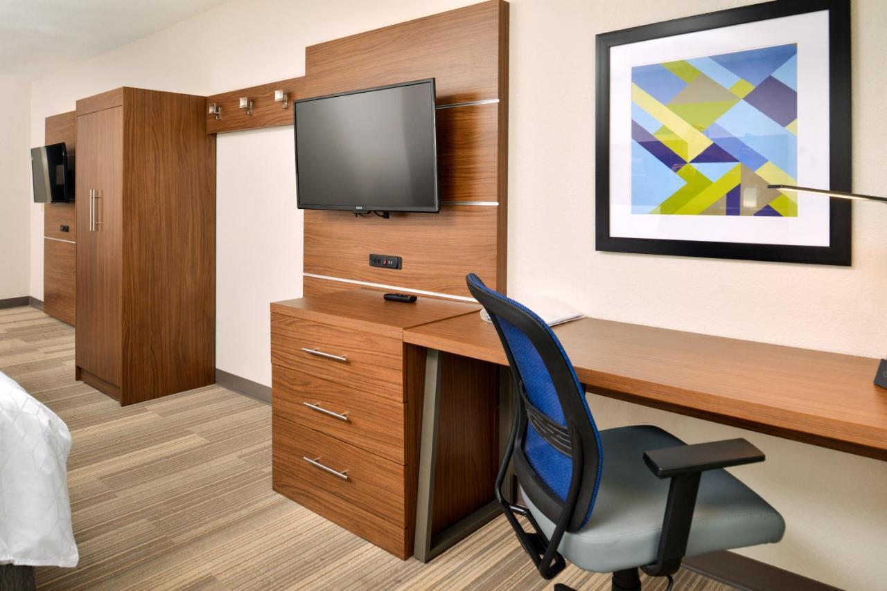 Holiday Inn Express Hotel & Suites North Kansas City By Ihg Extérieur photo