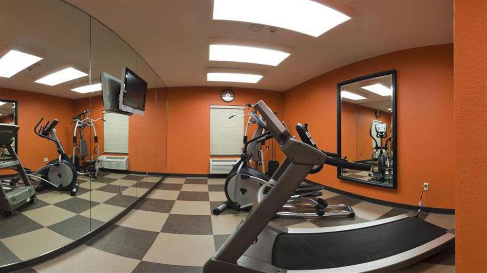 Holiday Inn Express Hotel & Suites North Kansas City By Ihg Extérieur photo